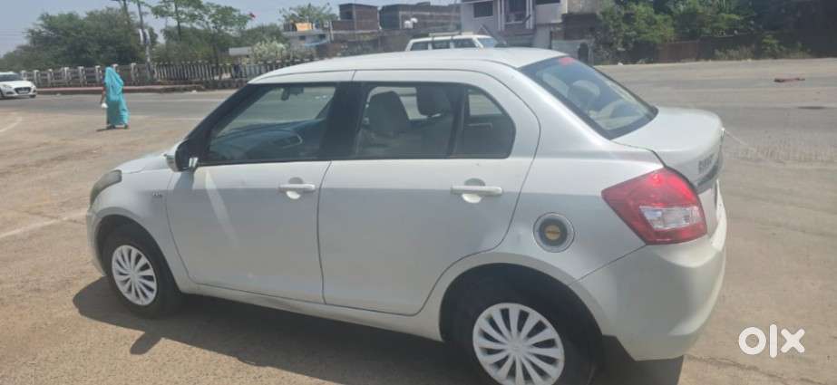 Maruti Suzuki Swift Dzire 1.2 Vxi Bsiv, 2017, Lpg