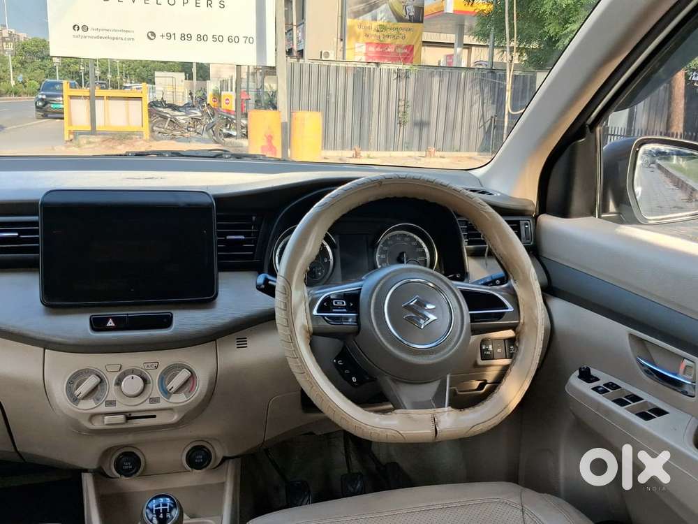 Maruti Suzuki Ertiga 2022-2023 Vxi Cng, 2023, Cng & Hybrids