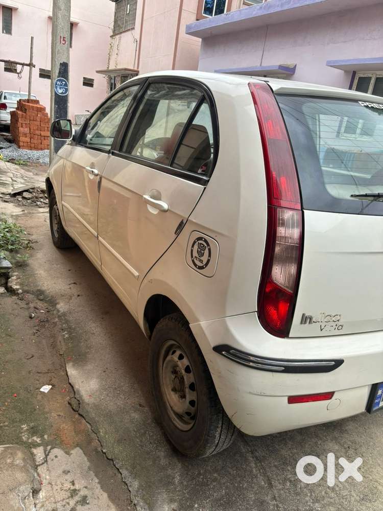 Tata Indica Vista 2010 Petrol