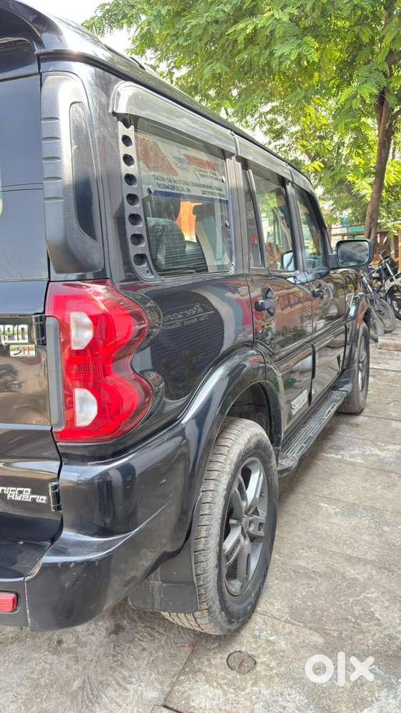 Mahindra Scorpio Classic 2017 Diesel Well Maintained