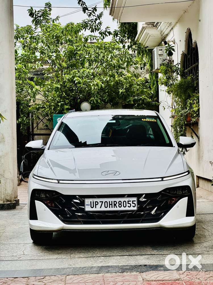 Hyundai Verna 1.5 Sx (o) Vtvt, 2025, Petrol