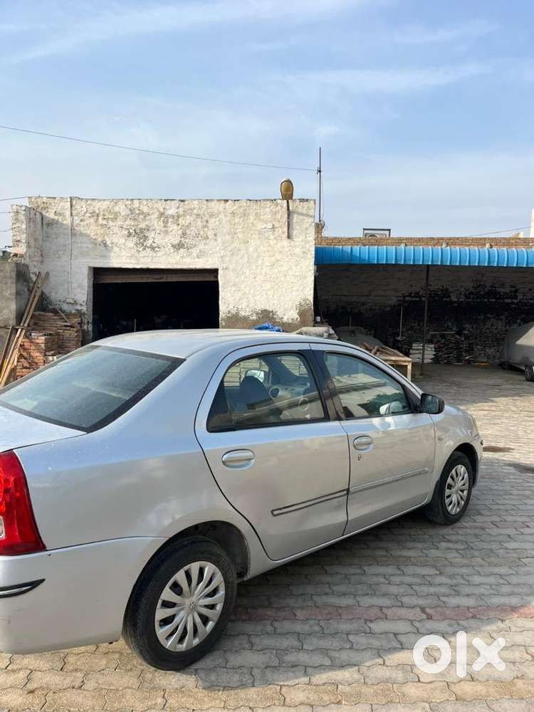 Toyota Etios 2012 Petrol Well Maintained