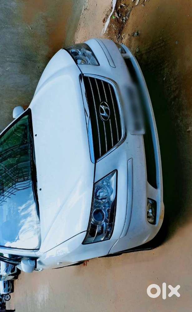 Hyundai Sonata Embera Manual (leather), 2011, Diesel