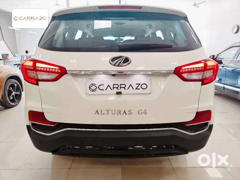 Mahindra Alturas G4 E350d, 2022, Diesel