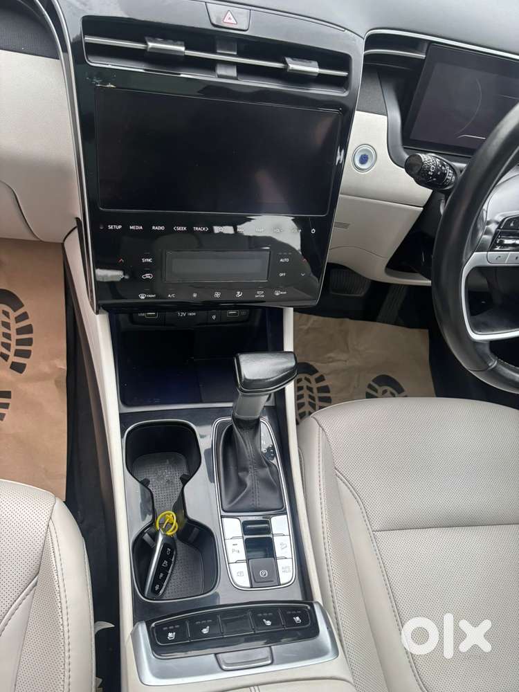 Hyundai Tucson 2.0 Signature Petrol At, 2024, Petrol