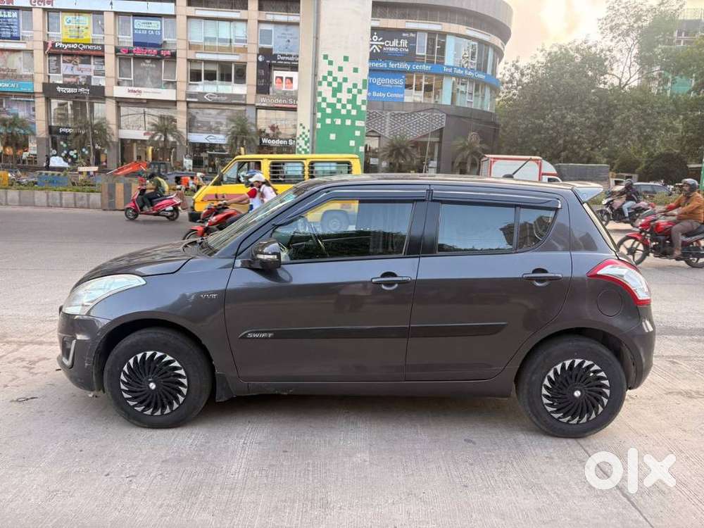 Maruti Suzuki Swift Vxi + Manual, 2016, Petrol