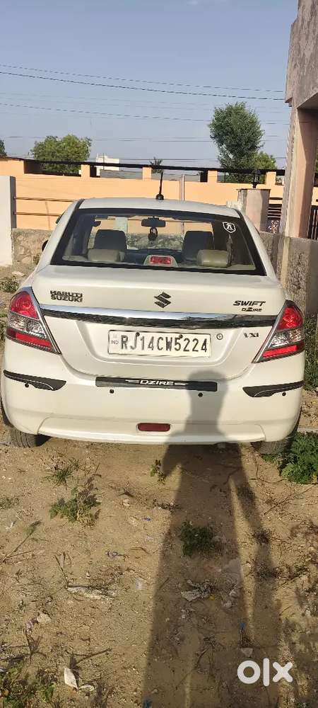 Maruti Suzuki Swift Dzire 2014 Petrol Well Maintained