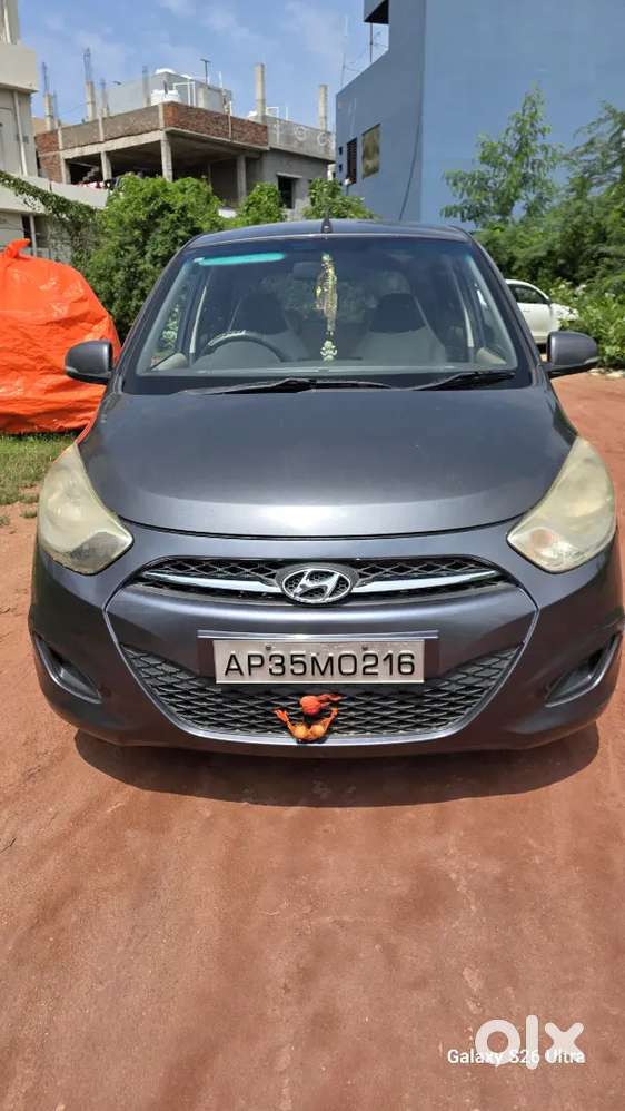 Hyundai I10 Sportz Petrol 2011