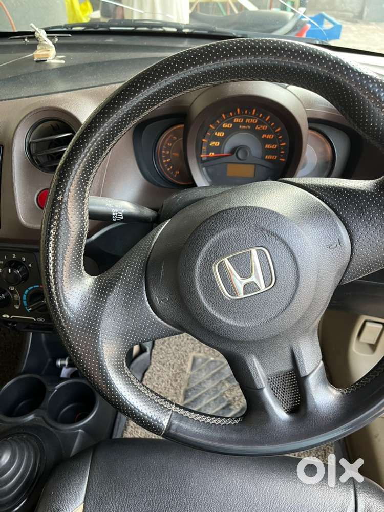 Honda Amaze Diesel 13