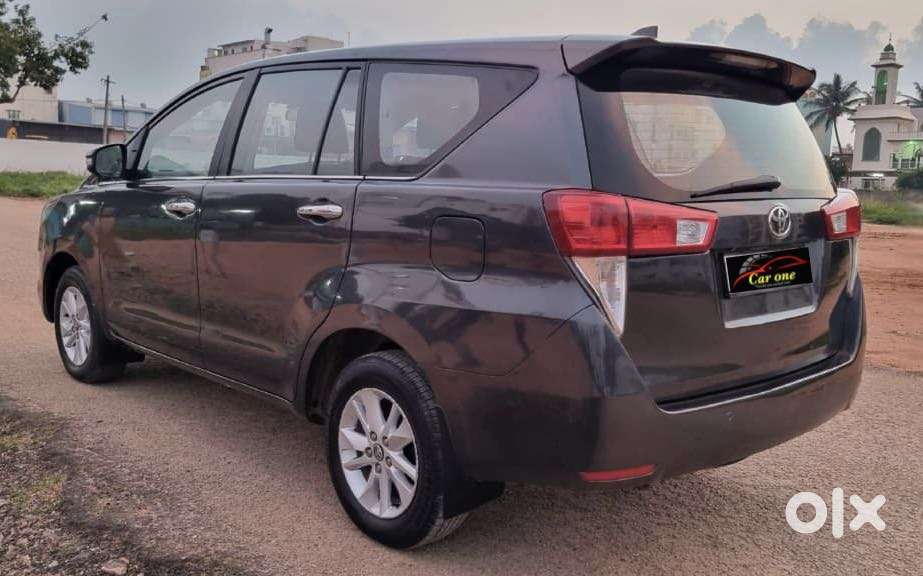 Toyota Innova Crysta 2.4 Vx Mt, 2018, Diesel