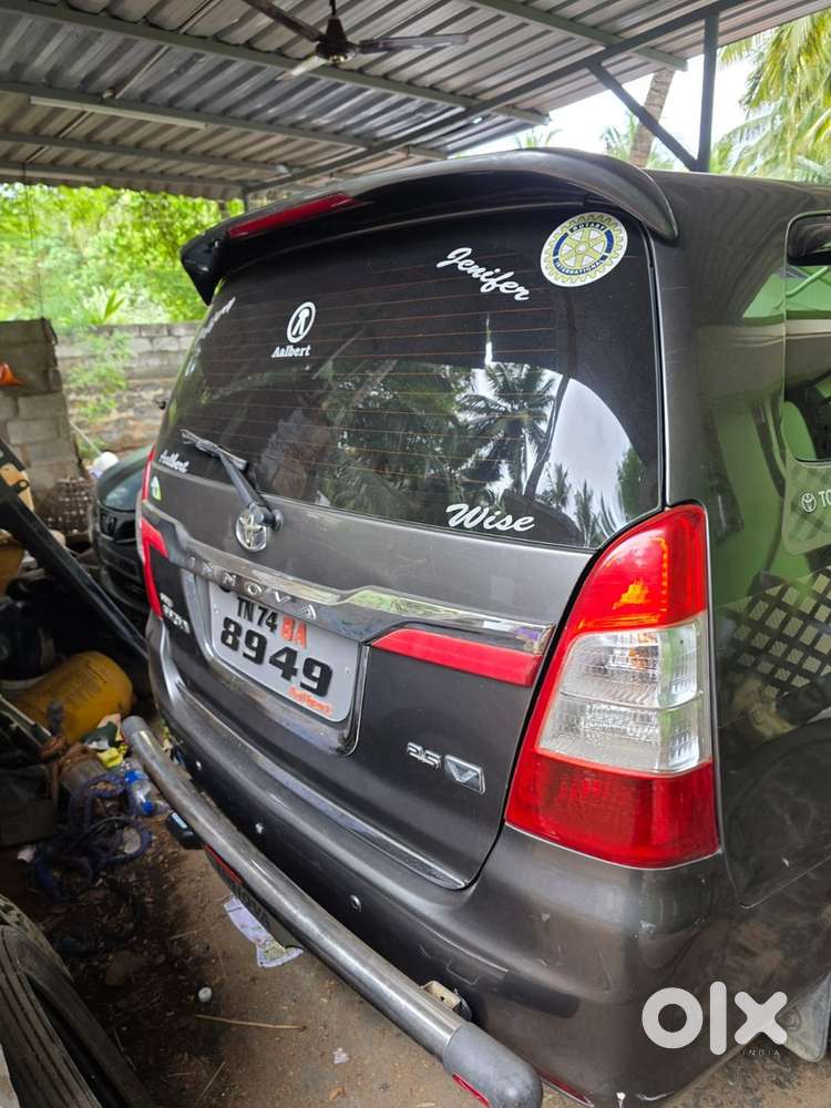 Toyota Innova Diesel 2012