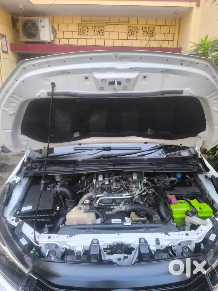 Toyota Innova Crysta