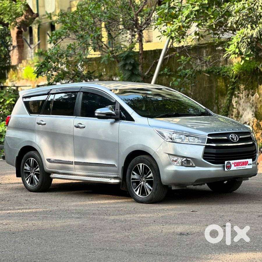 Toyota Innova Crysta 2.8 Gx At, 2016, Diesel