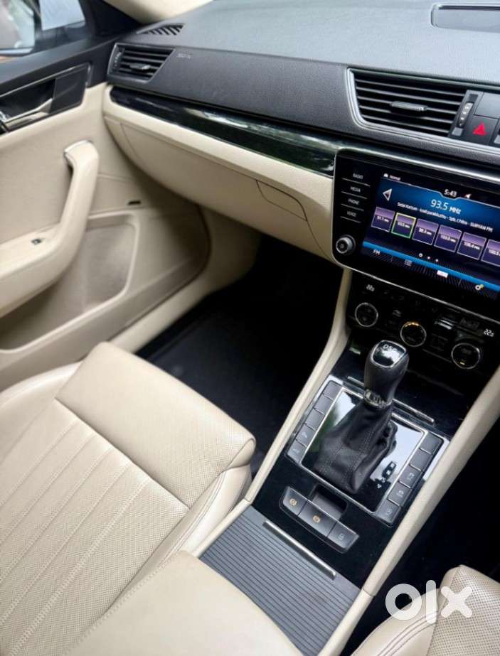 Skoda Superb 2.0 Tsi At L&k, 2020, Petrol