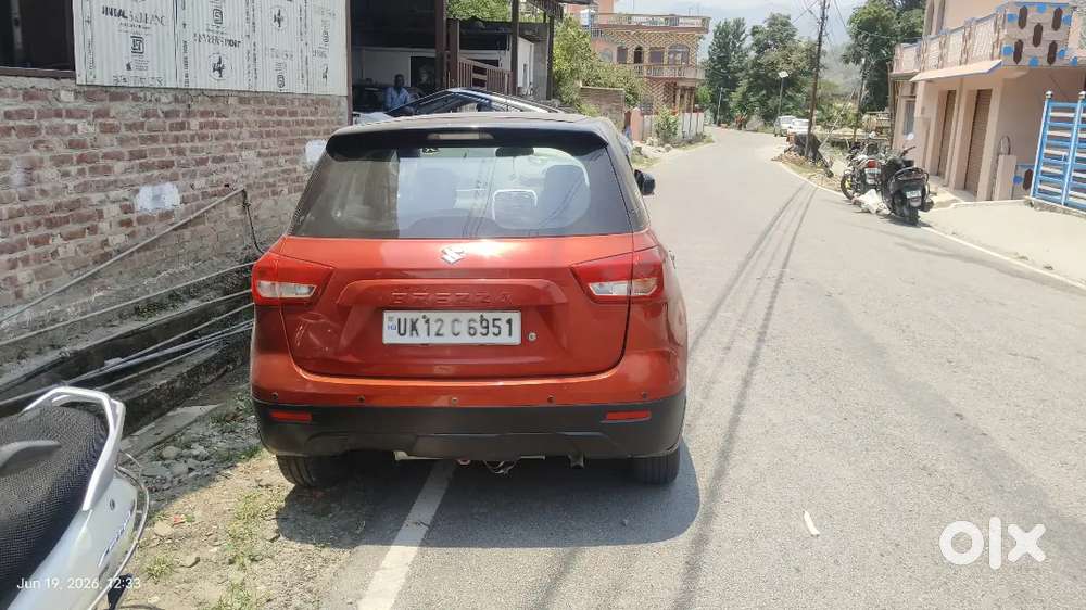 Maruti Suzuki Brezza Lxi 2017