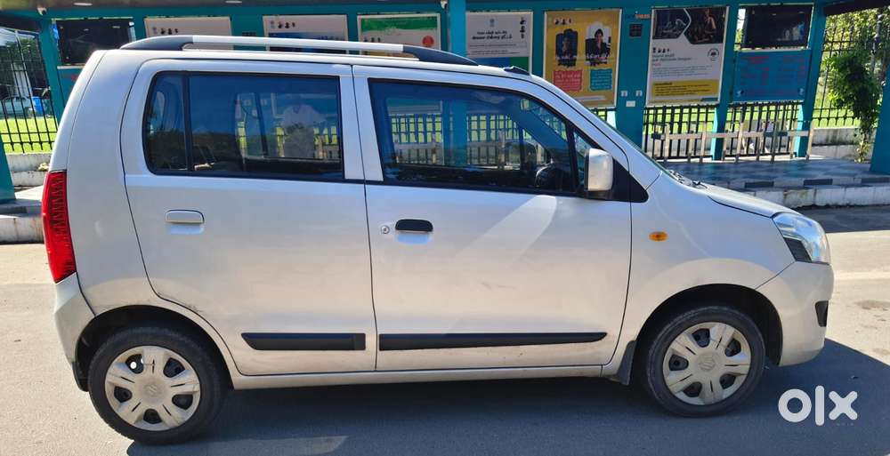 Maruti Suzuki Wagon R Amt Vxi Plus Option, 2018, Petrol