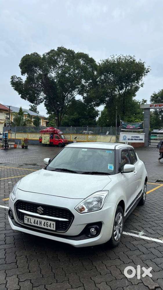 2022 Maruti Suzuki Swift Ags  Low Km  Excellent Condition