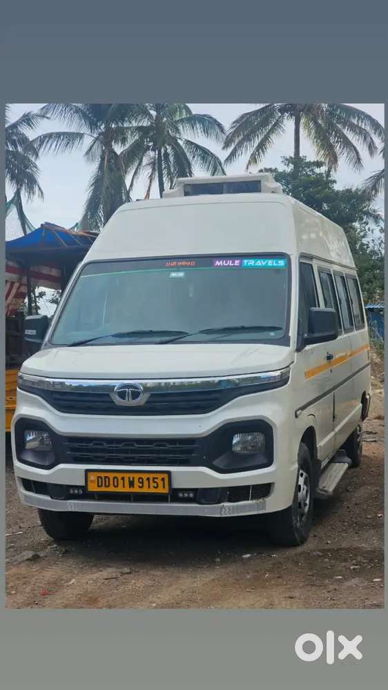 Tata Winger Deluxe 2024