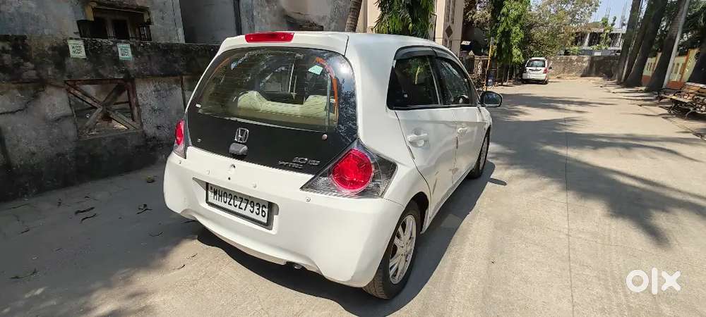 Honda Brio 2013 Cng & Hybrids Well Maintained