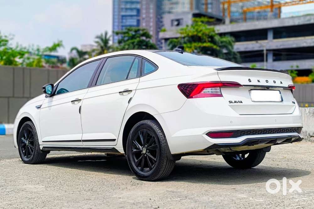 Skoda Slavia Ambition 1.0l Tsi At, 2025, Petrol