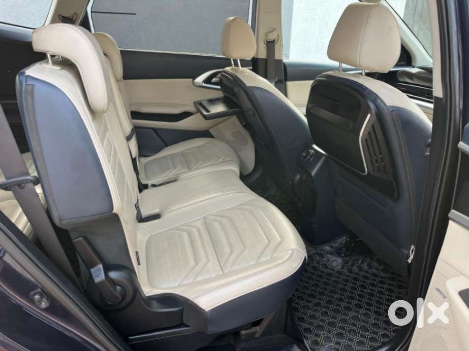 Kia Carens 1.5 Luxury Plus Diesel At 7 Str, 2023, Diesel