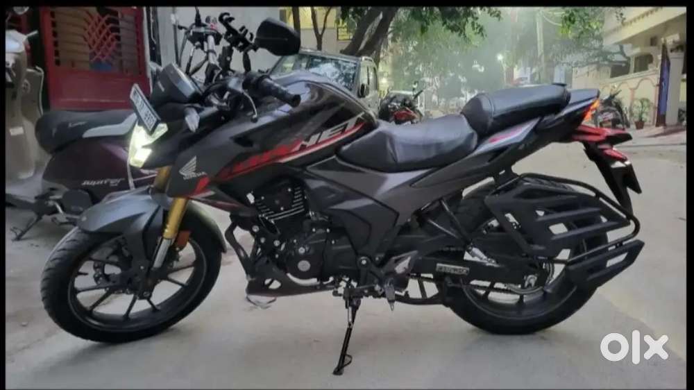Hornet Black On Road Price Honda Bikes Hornet Price, Images