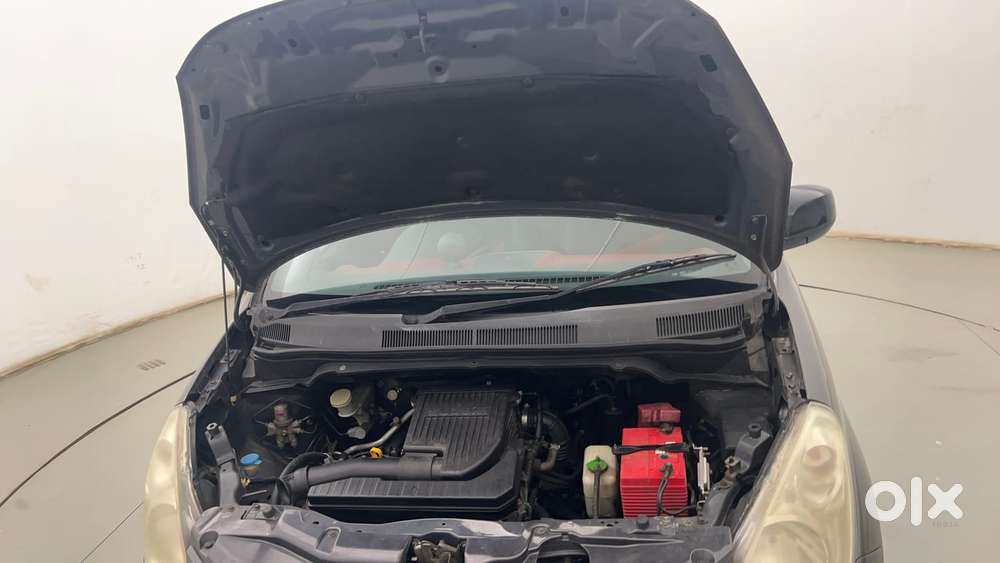 Maruti Suzuki Ritz Vxi, 2013, Petrol