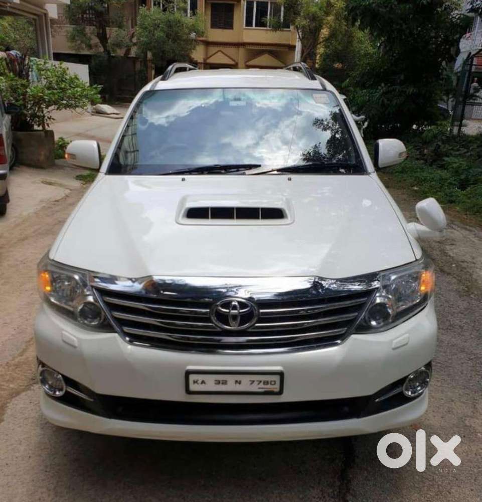 Toyota Fortuner 2015-2016 Diesel Well Maintained