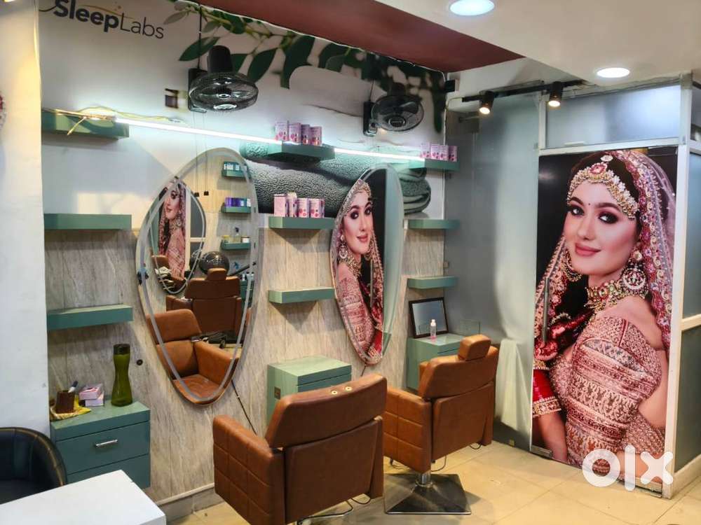Saloon for sale