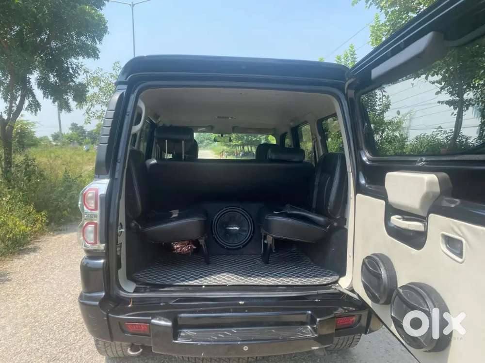 Mahindra Scorpio 2017 Diesel Well Maintained