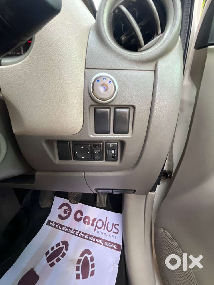 Nissan Car Manual 2010