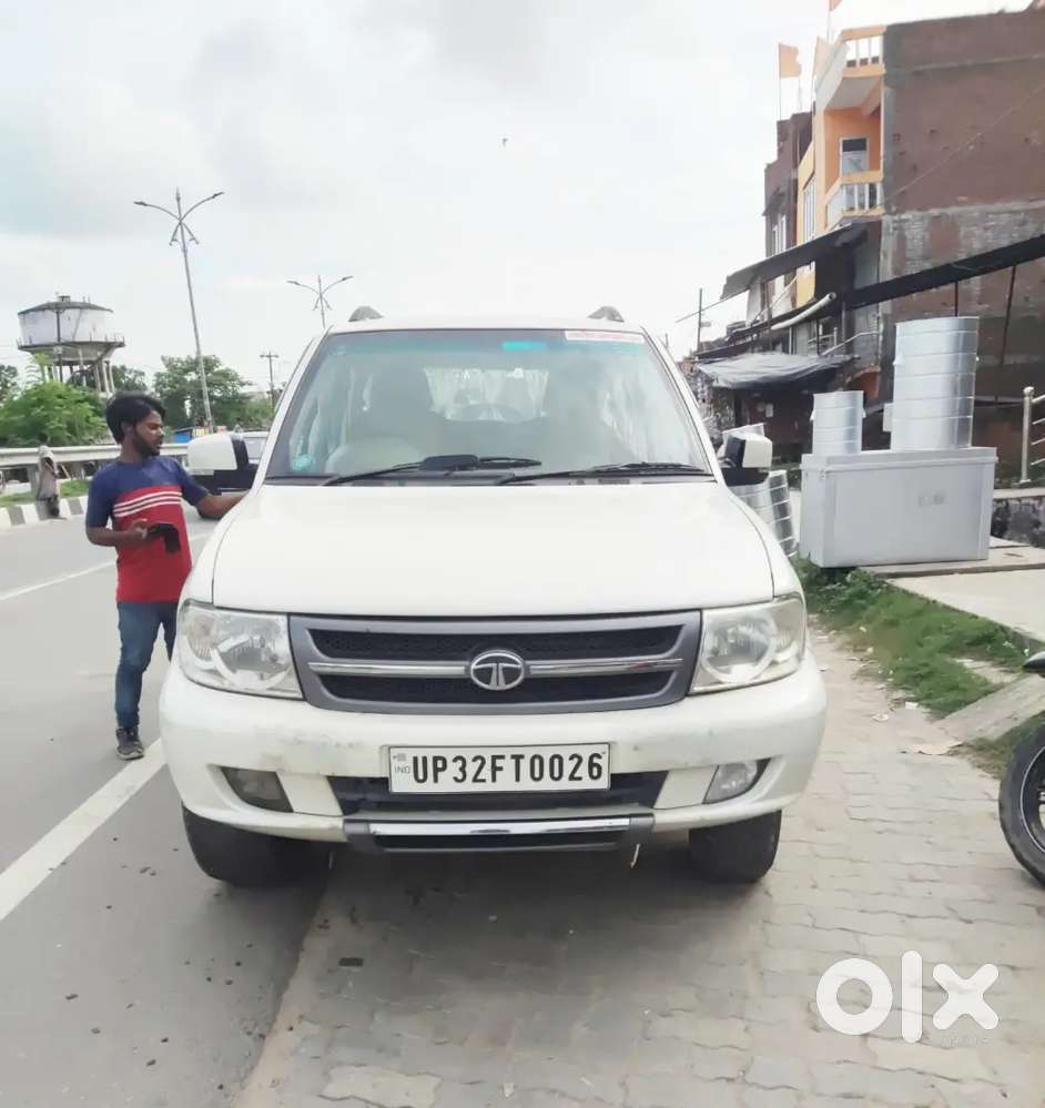 Tata Safari 2014
