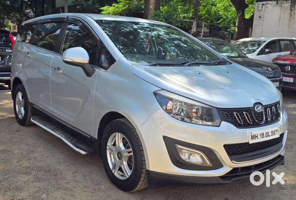 Mahindra Marazzo M6, 2018, Diesel