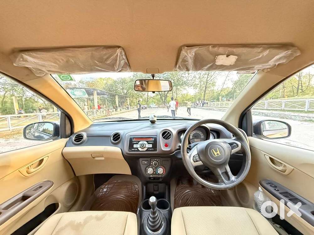 Honda Brio 2013 Petrol Well Maintained