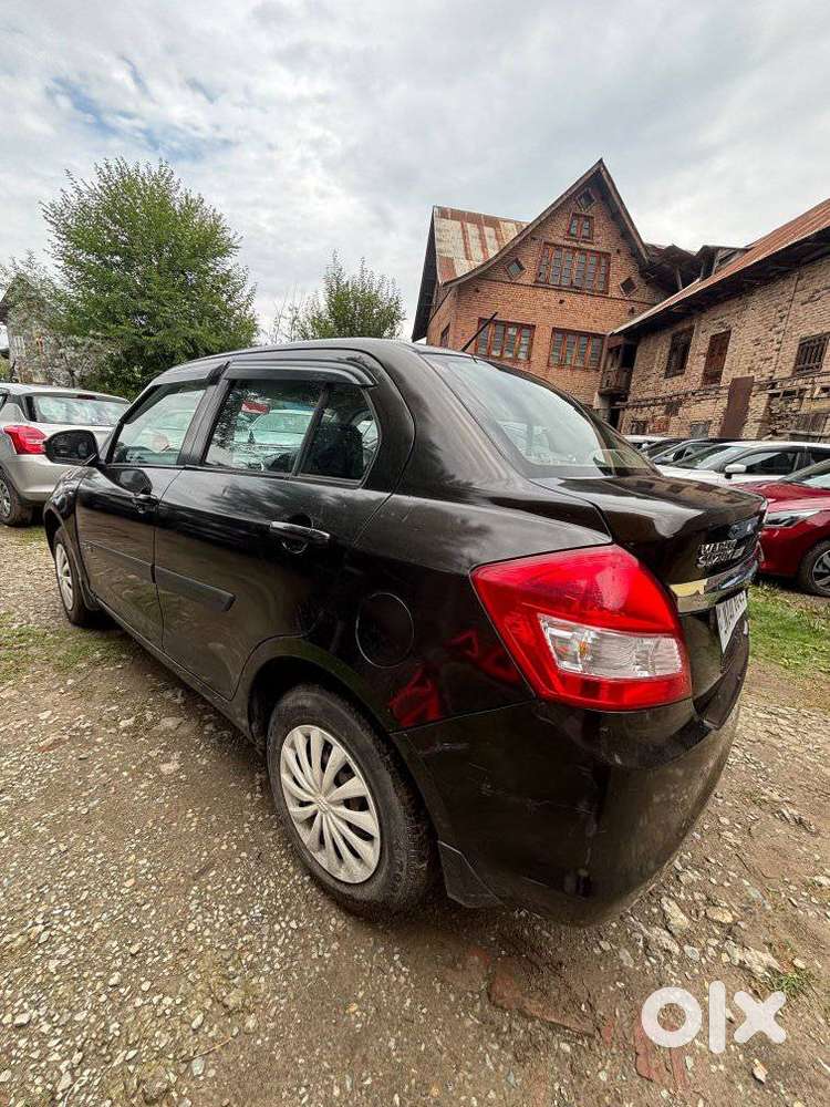 Maruti Suzuki Dzire 1.2 Vxi, 2017, Petrol