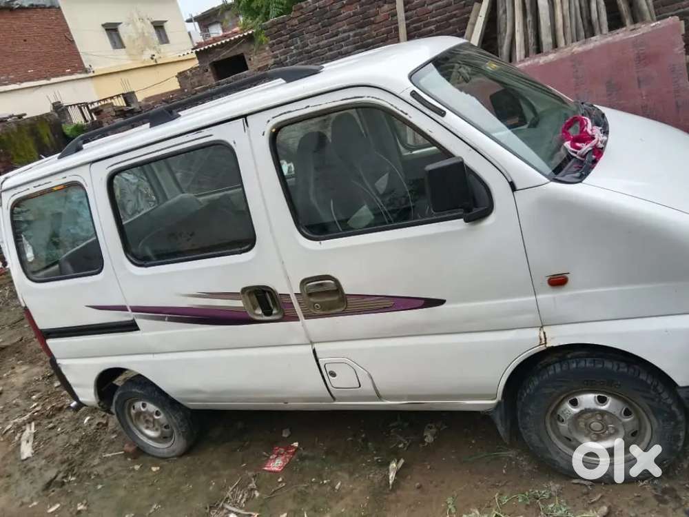 Maruti Suzuki Eeco 2016