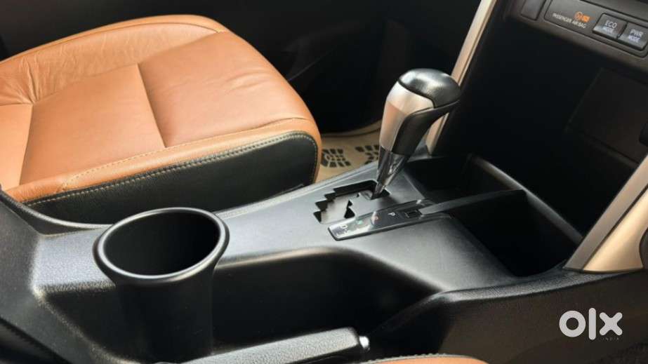 Toyota Innova Crysta