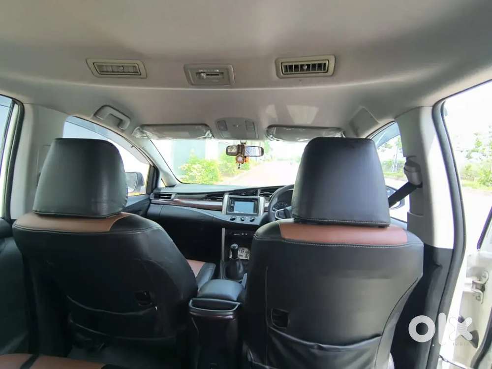 Toyota Innova Crysta 2016 Diesel 7-seater
