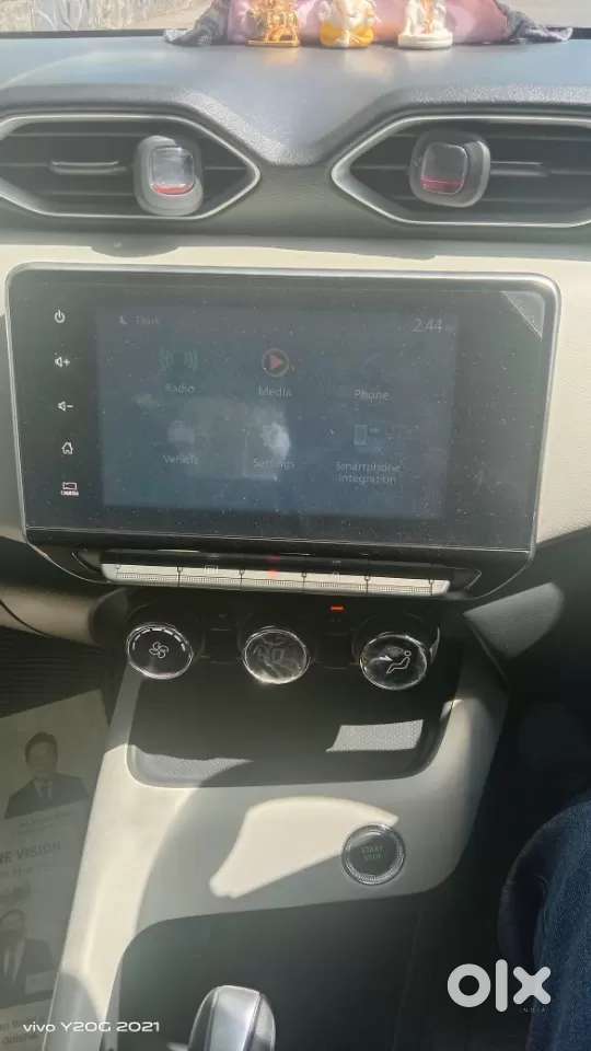 Nissan Magnite 1.0 Xv Premium Turbo Cvt, 2023, Petrol