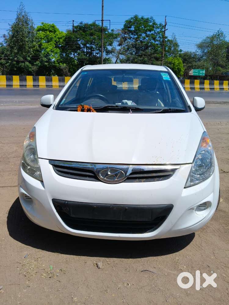 Hyundai I20 Sportz 1.2 Bs-iv, 2011, Diesel