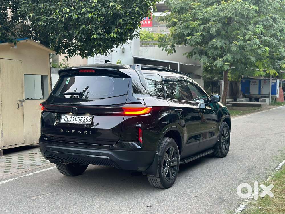 Tata Safari Pure Plus S Dark Edition At, 2026, Diesel