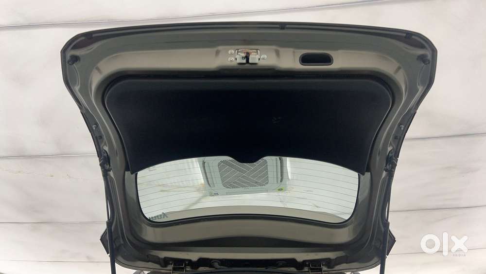 Maruti Suzuki Xl6 1.5 Zeta At, 2022, Petrol