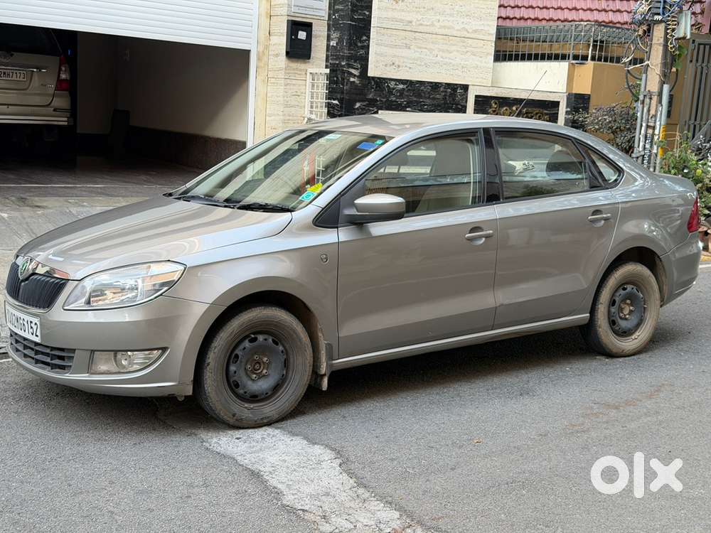 Skoda Rapid 1.6 2012