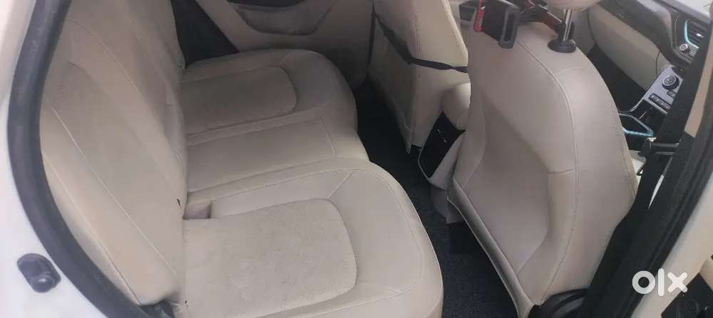 Tata Nexon Ev 2021, Top Model With Sunroof, Single Hand Driven