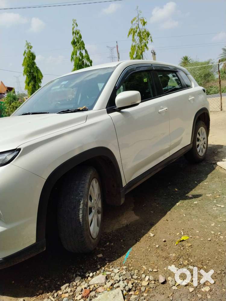 Maruti Suzuki Grand Vitara 11/2024 Petrol 60000km Driven
