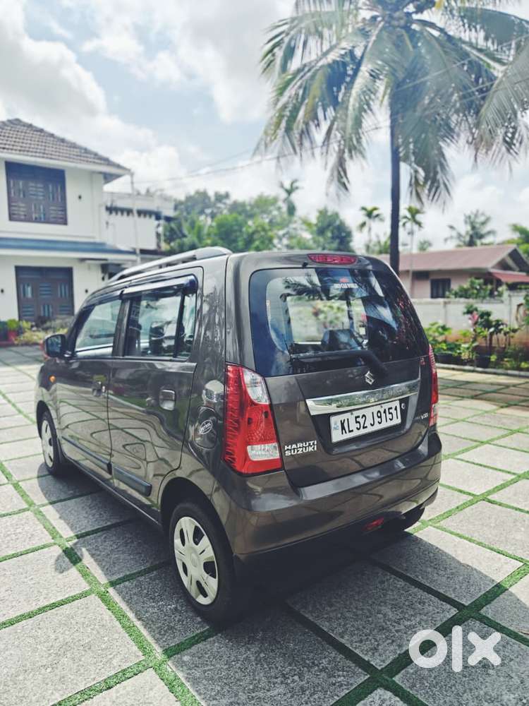 Maruti Suzuki Wagon R 1.0 Vxi Plus Amt, 2016, Petrol