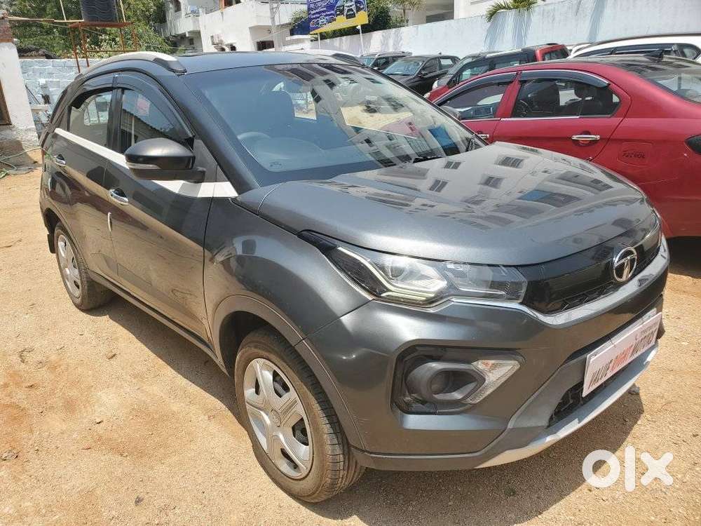 Tata Nexon 1.2 Revotron Xm (s), 2022, Petrol