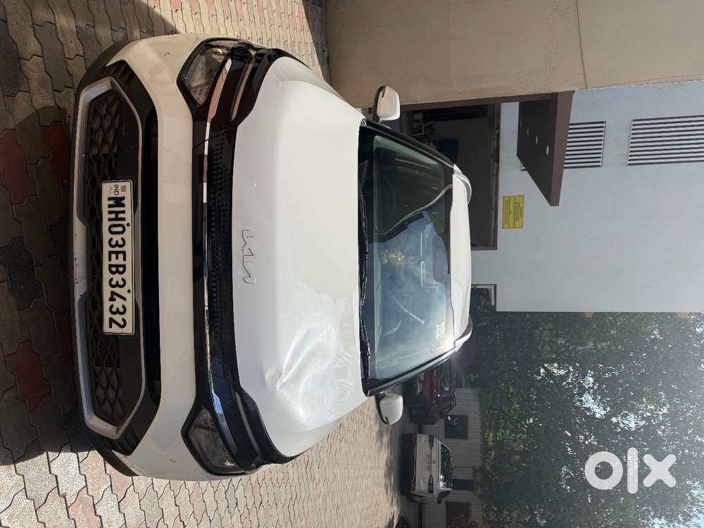 Kia Carens 1.5 Prestige Plus Turbo Engine.