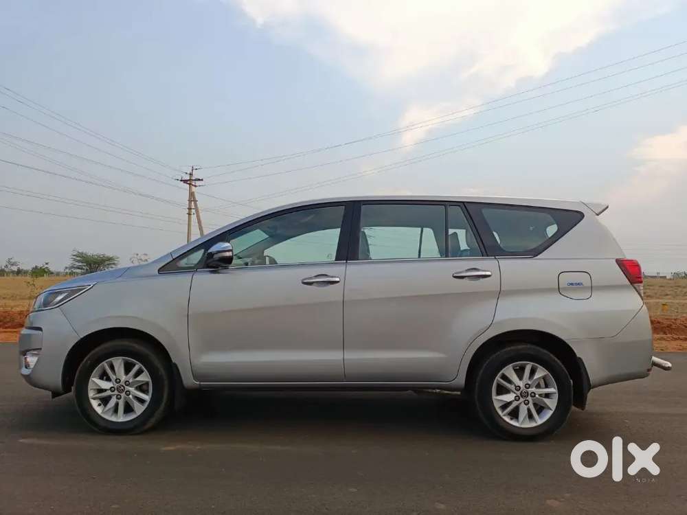Toyota Innova Crysta 2017