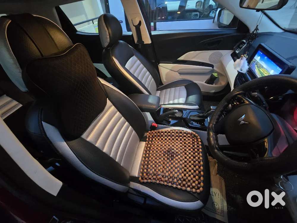 Mahindra Xuv 3xo Petrol Mx2 Pro Auto,2024 Dec Regd, Just 6200 Kms Run.